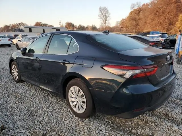 2021 TOYOTA CAMRY LE  