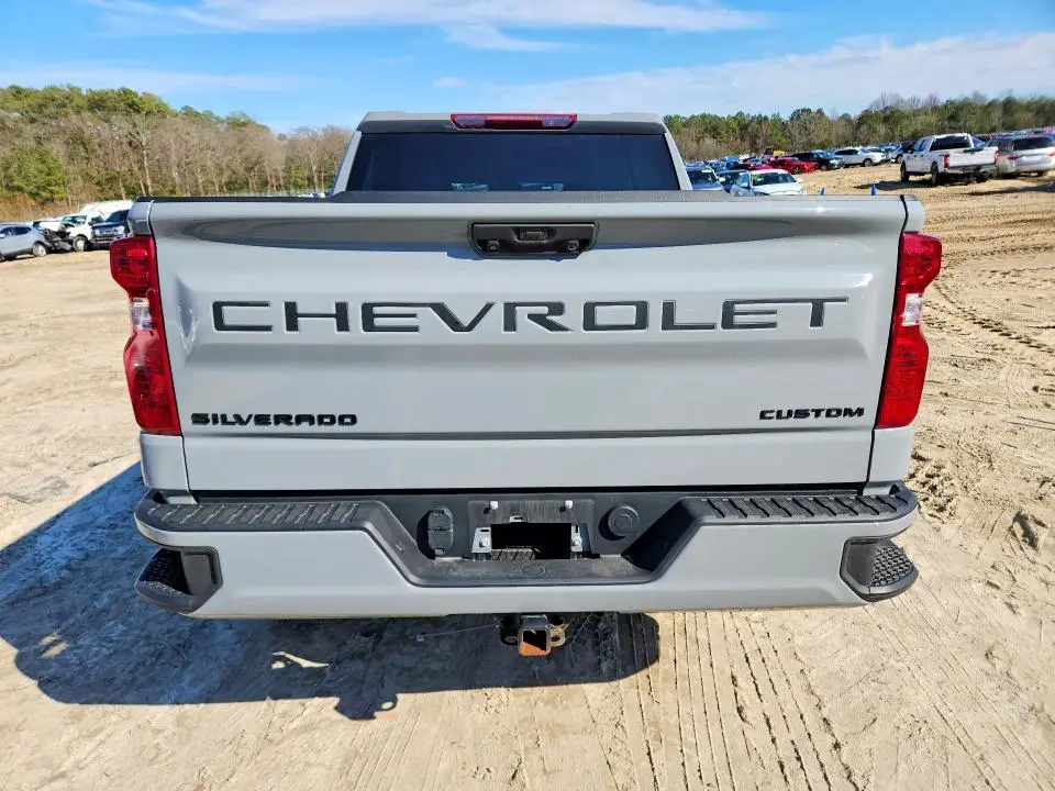 2024 CHEVROLET SILVERADO K1500 CUSTOM  