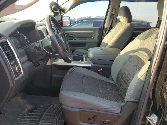 2015 RAM 1500 SLT  