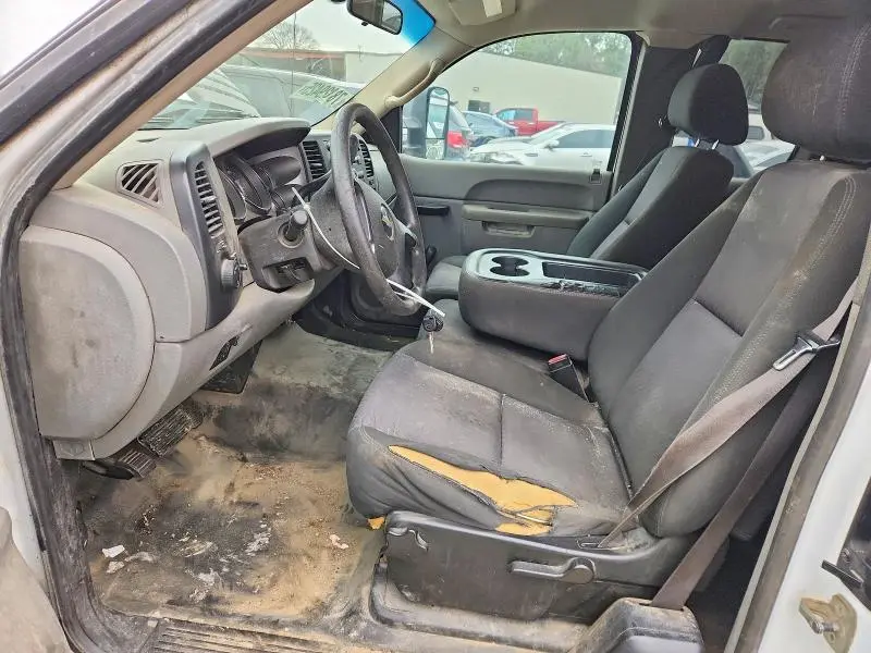 2011 CHEVROLET SILVERADO C2500 HEAVY DUTY  