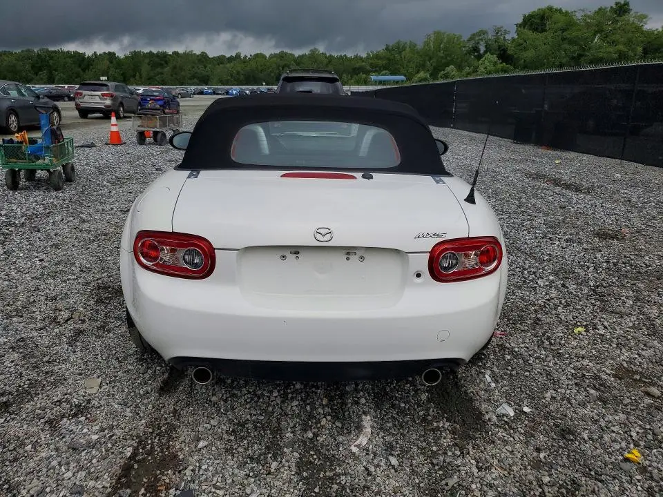 2015 MAZDA MX-5 MIATA SPORT  
