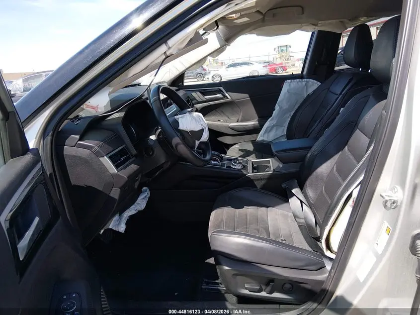 2024 MITSUBISHI OUTLANDER SE 2.5 2WD/SE BLACK EDITION S-AWC/SE BLACK EDITION W/PANO ROOF S-AWC