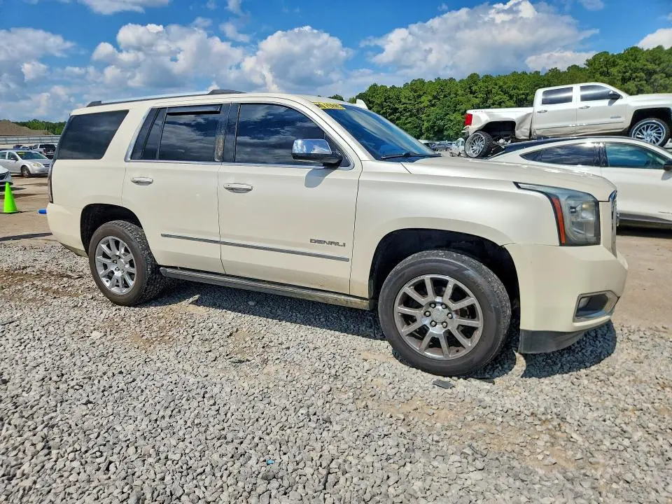 2015 GMC YUKON DENALI  