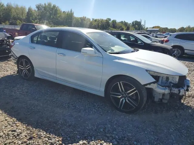 2017 HONDA ACCORD TOURING  
