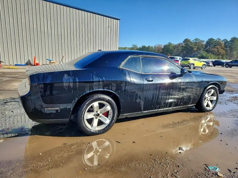 2012 DODGE CHALLENGER SXT  