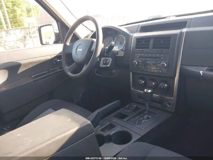 2010 JEEP LIBERTY SPORT