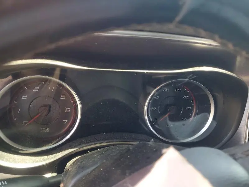 2017 DODGE CHARGER SE  
