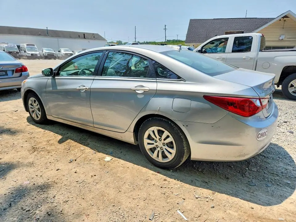 2012 HYUNDAI SONATA GLS  