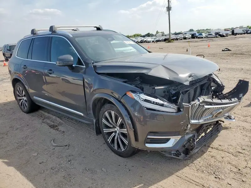 2023 VOLVO XC90 PLUS  