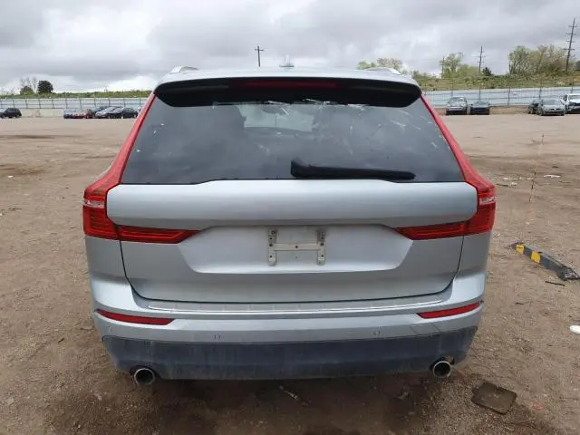 2018 VOLVO XC60 T6 MOMENTUM  