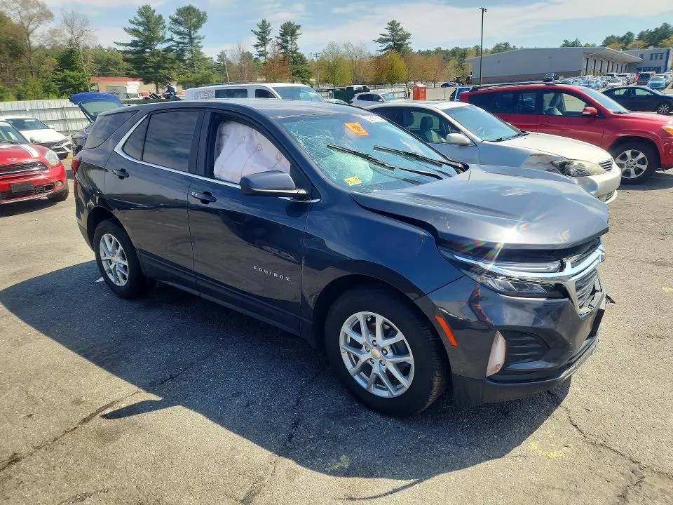 2022 CHEVROLET EQUINOX LT  