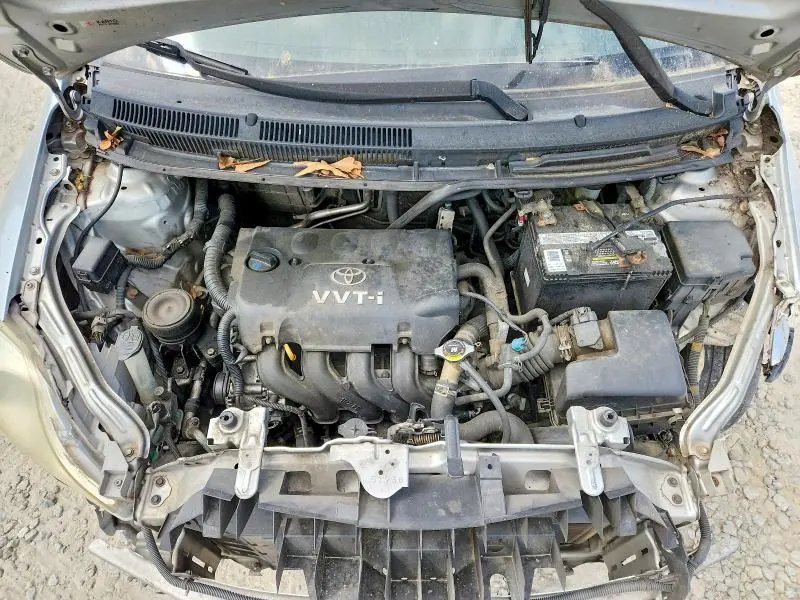 2010 TOYOTA YARIS BASE  