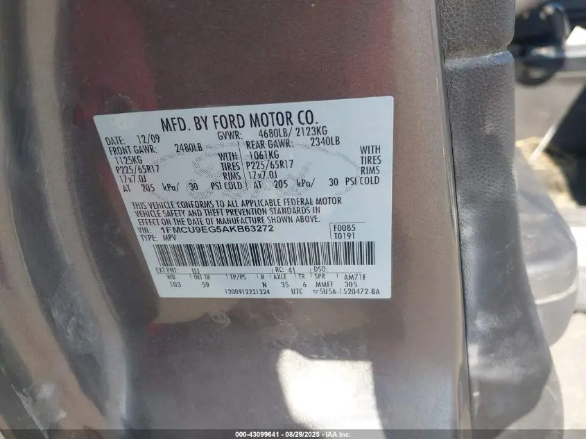 2010 FORD ESCAPE LIMITED