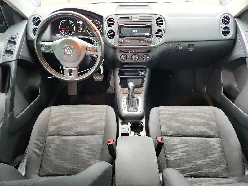 2014 VOLKSWAGEN TIGUAN S  
