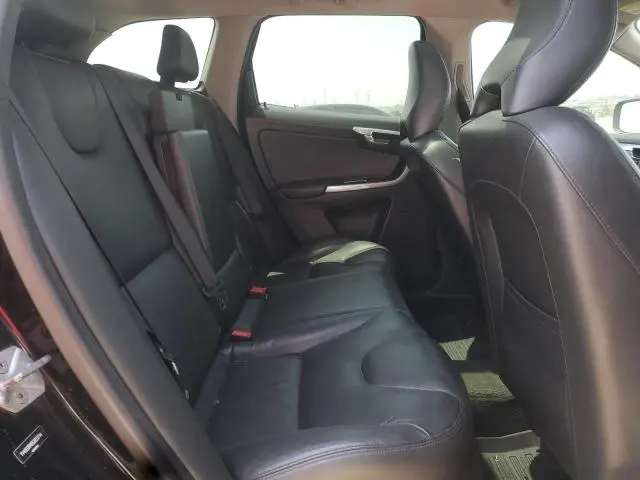 2016 VOLVO XC60 T6 PLATINUM  