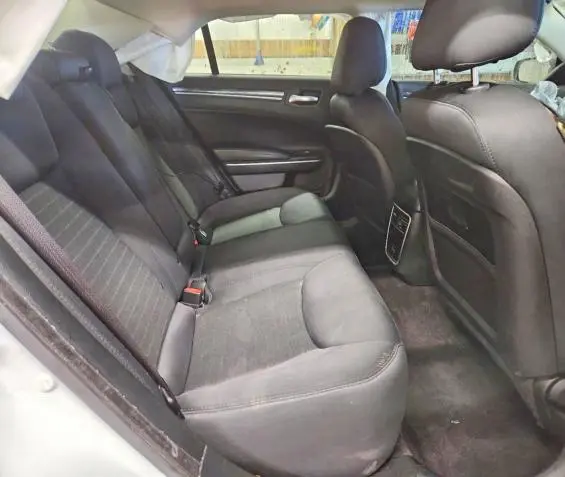 2018 CHRYSLER 300 TOURING  