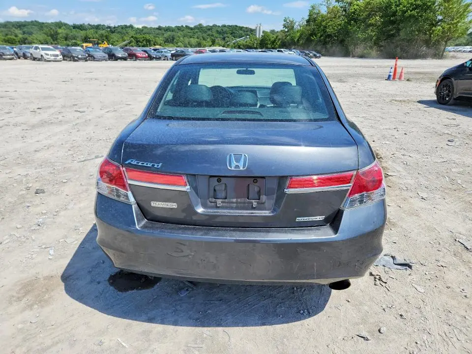 2011 HONDA ACCORD SE  