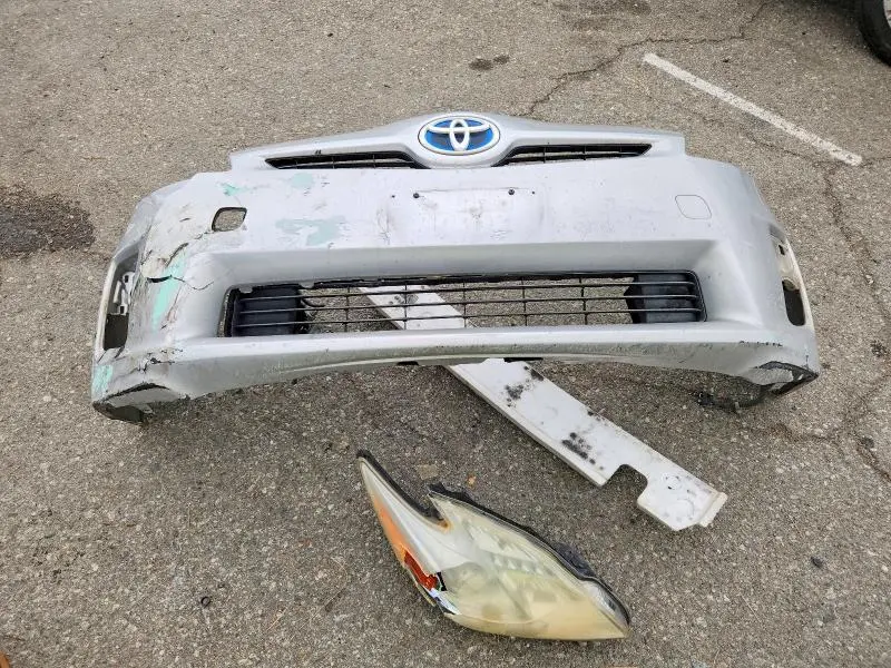 2011 TOYOTA PRIUS TWO  