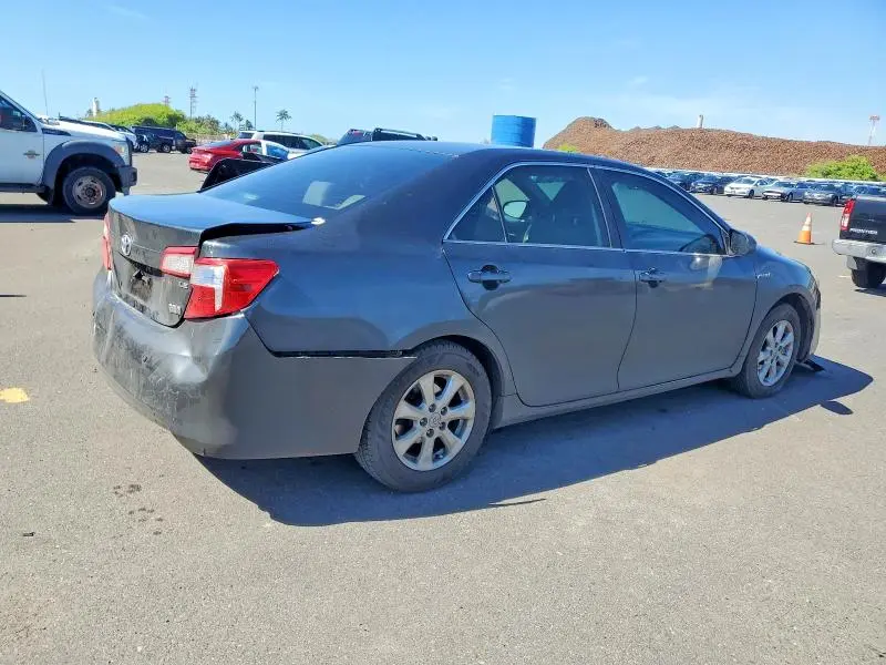 2013 TOYOTA CAMRY   