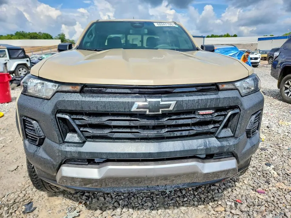 2024 CHEVROLET COLORADO TRAIL BOSS  