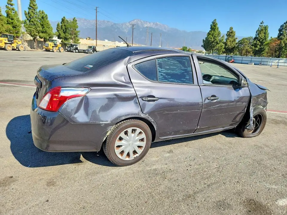 2015 NISSAN VERSA 1.6 S  