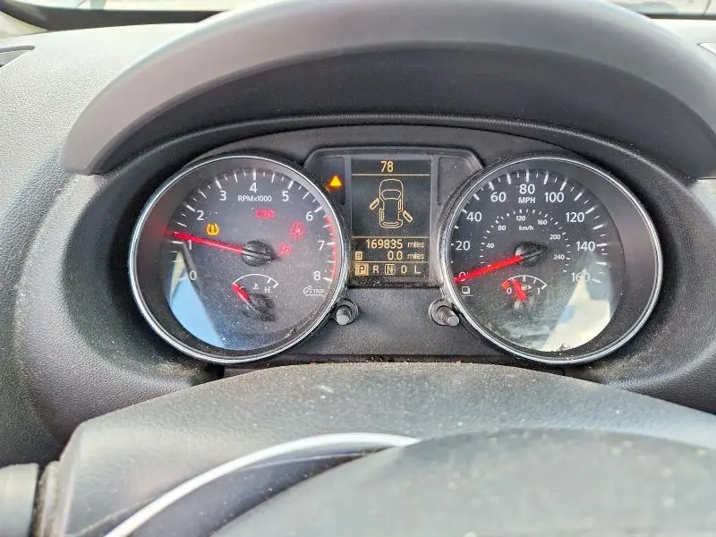 2011 NISSAN ROGUE S  