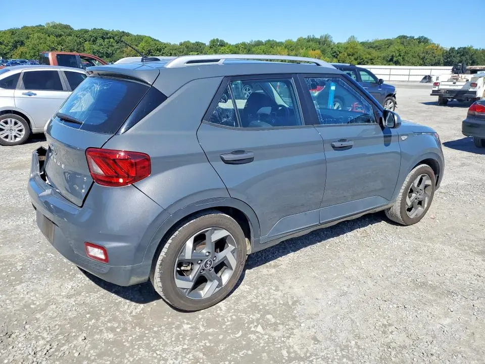 2024 HYUNDAI VENUE SEL  