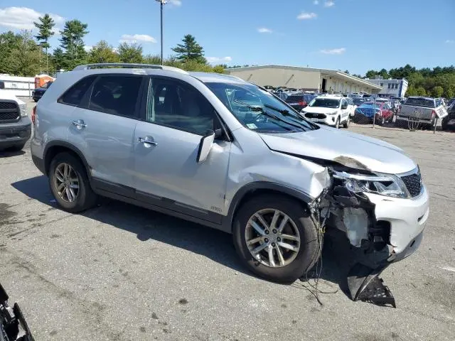 2015 KIA SORENTO LX