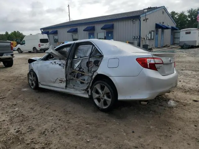 2012 TOYOTA CAMRY SE  