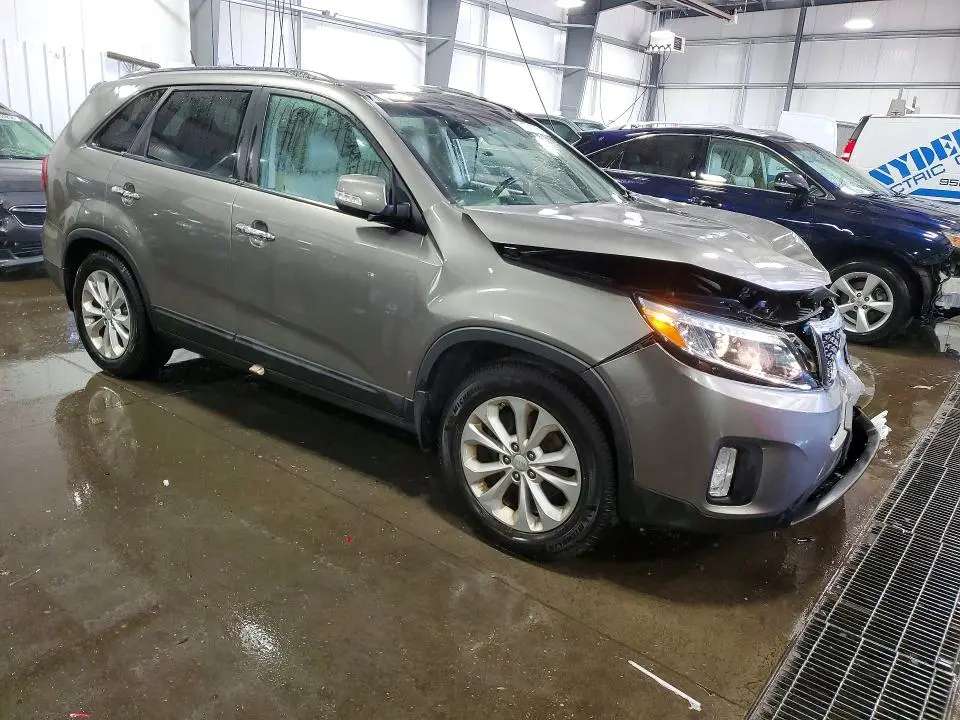 2014 KIA SORENTO EX  