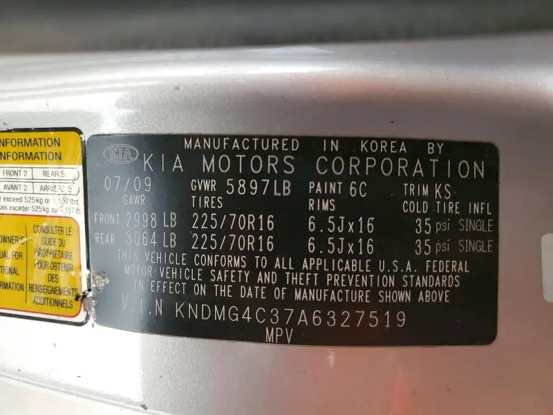 2010 KIA SEDONA LX  