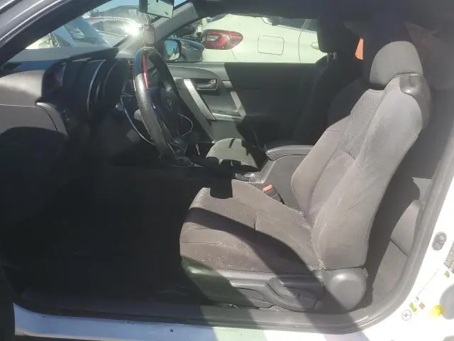 2013 TOYOTA SCION TC   