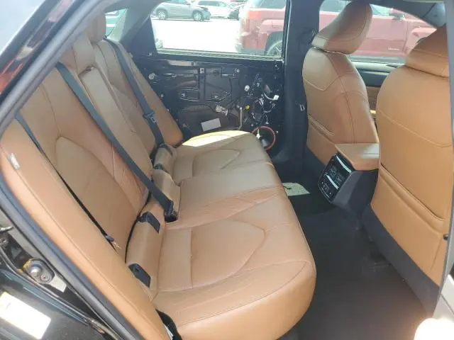 2019 TOYOTA AVALON XLE  