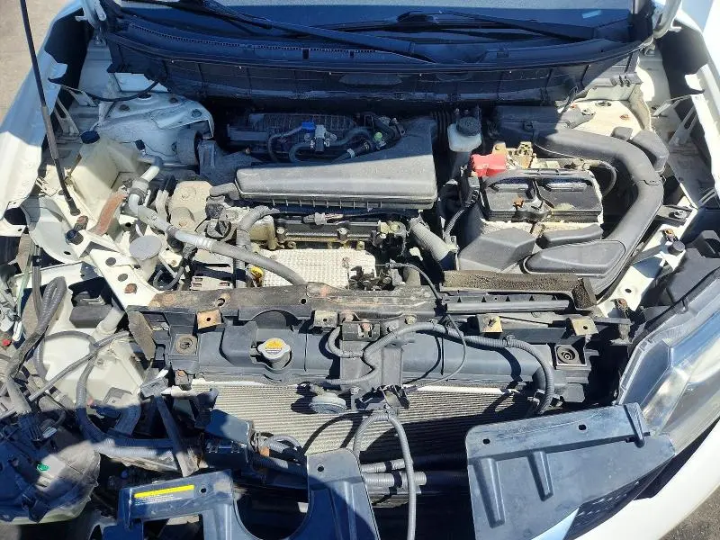 2014 NISSAN ROGUE S  