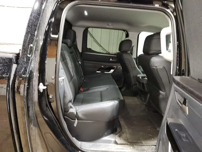 2024 TOYOTA TUNDRA LIMITED  