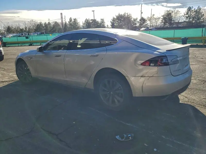 2013 TESLA MODEL S   