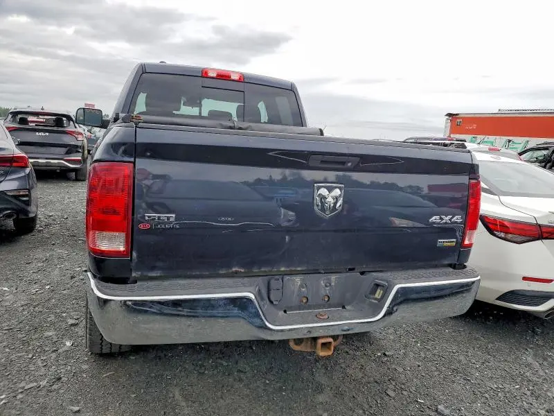 2013 RAM 1500 SLT  