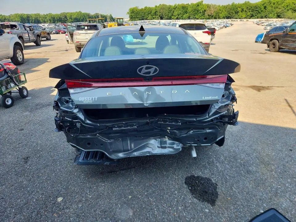 2025 HYUNDAI ELANTRA LIMITED  