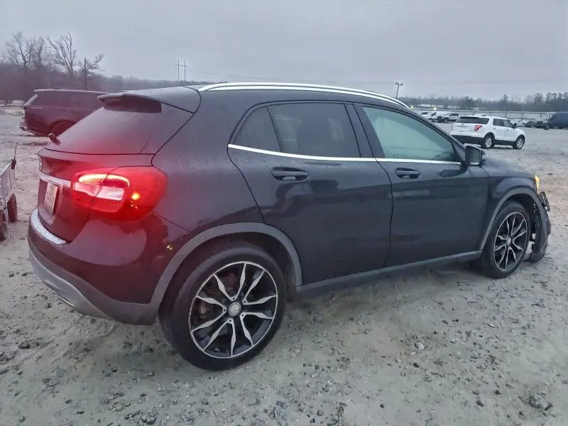 2015 MERCEDES-BENZ GLA 250  