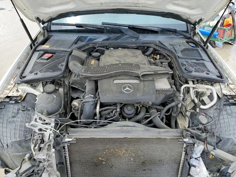 2015 MERCEDES-BENZ C 300  