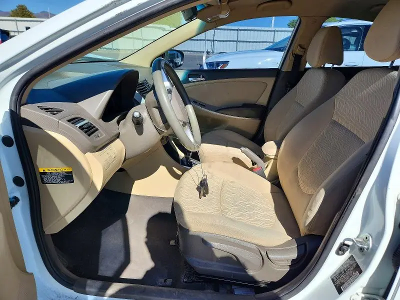 2012 HYUNDAI ACCENT GLS  