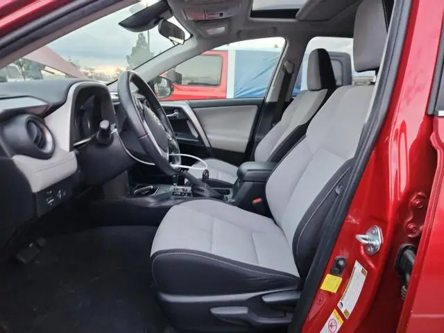 2017 TOYOTA RAV4 XLE  