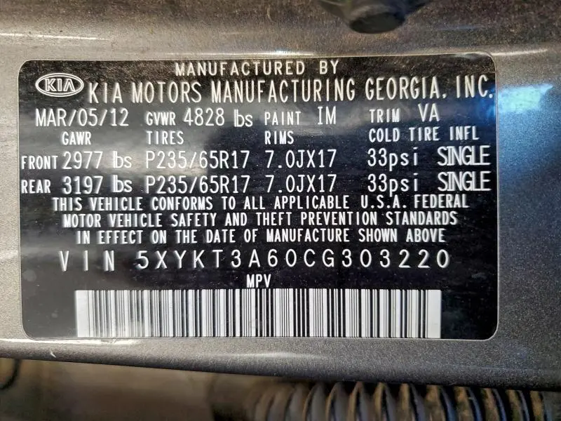 2012 KIA SORENTO BASE  