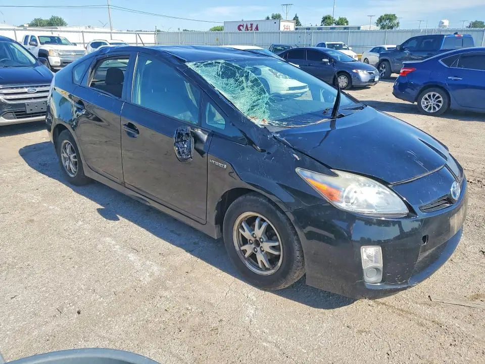 2010 TOYOTA PRIUS II  