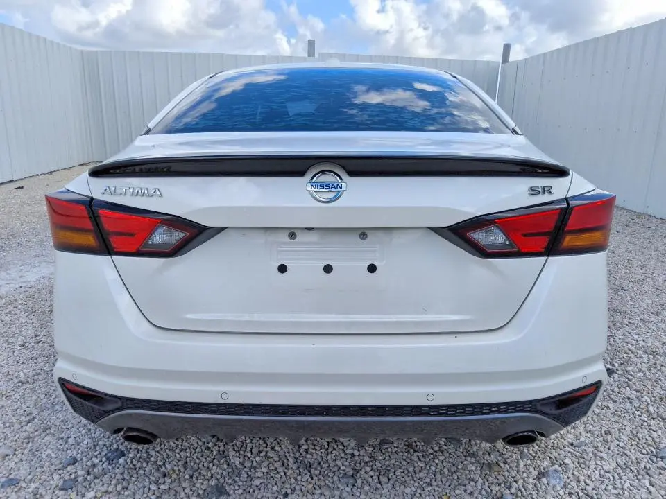 2020 NISSAN ALTIMA SR  