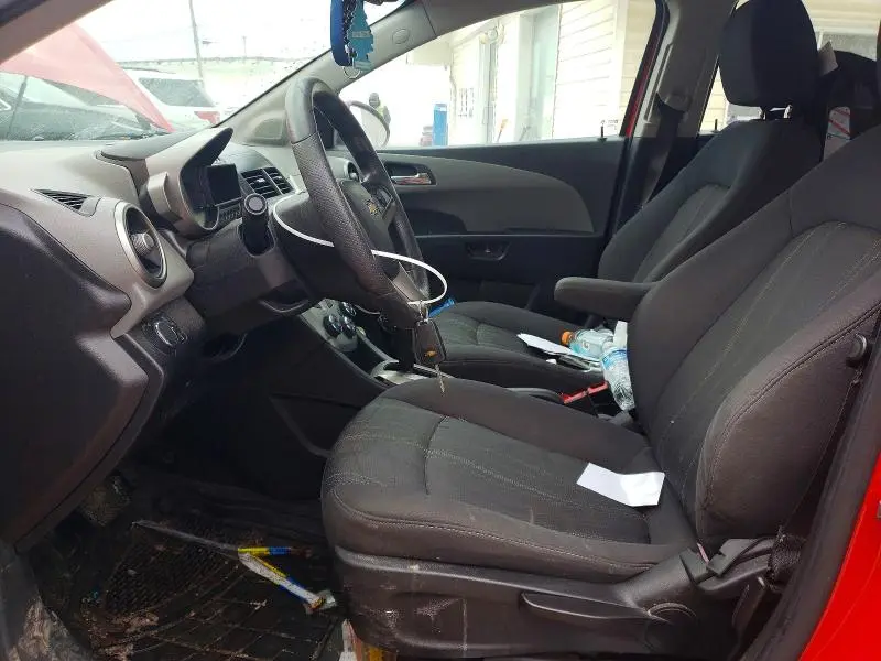 2015 CHEVROLET SONIC LT  