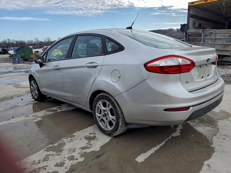 2015 FORD FIESTA SE  