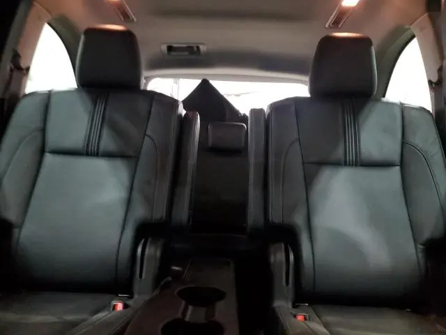 2017 TOYOTA HIGHLANDER SE  