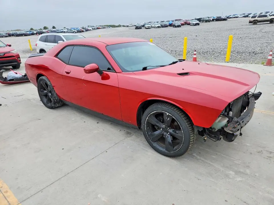 2013 DODGE CHALLENGER SXT  