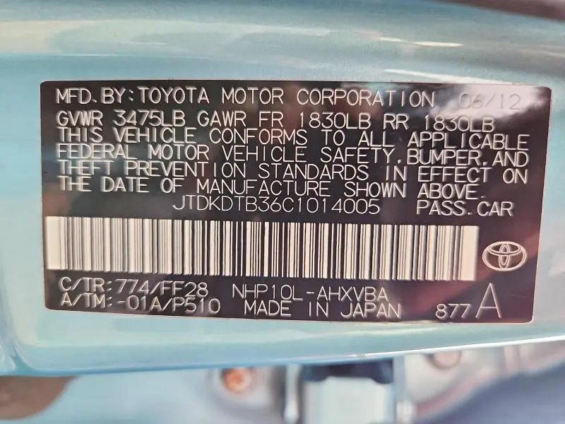 2012 TOYOTA PRIUS C TWO  